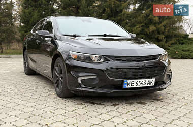 Седан Chevrolet Malibu 2018 в Павлограде