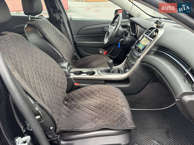 Седан Chevrolet Malibu 2012 в Киеве