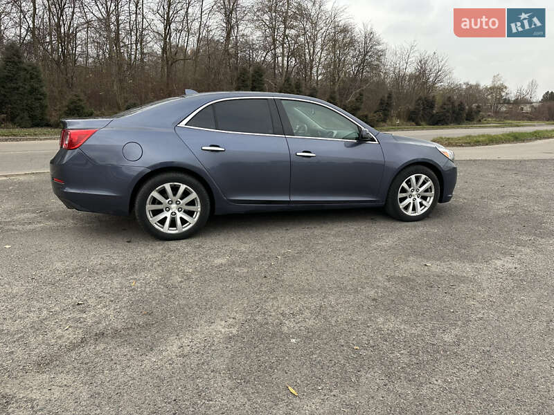 Седан Chevrolet Malibu 2013 в Львове