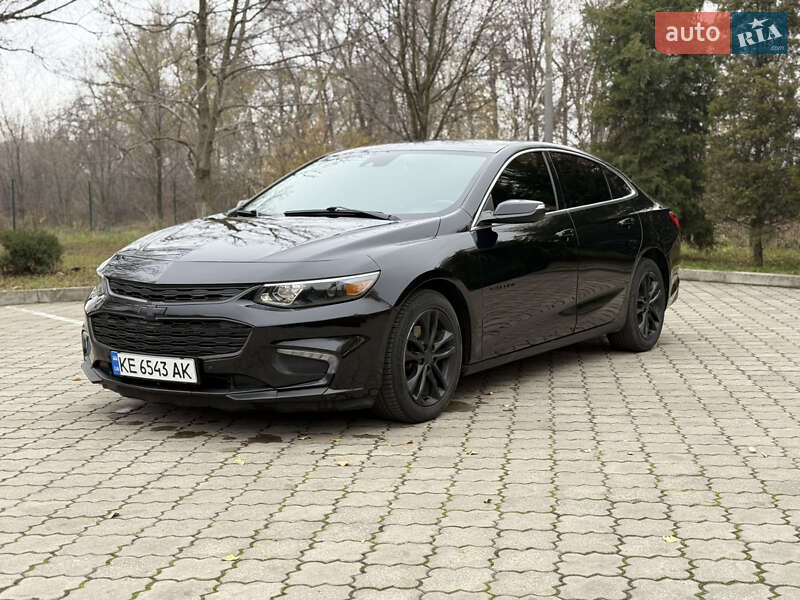 Седан Chevrolet Malibu 2018 в Павлограде