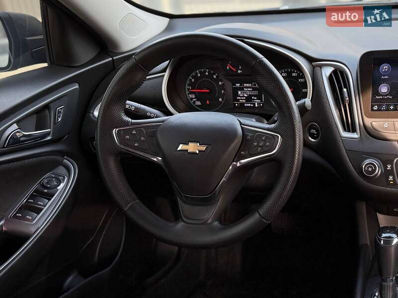 Седан Chevrolet Malibu 2020 в Киеве