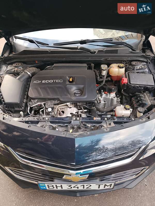 Седан Chevrolet Malibu 2017 в Одессе