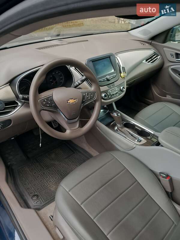 Седан Chevrolet Malibu 2017 в Одессе