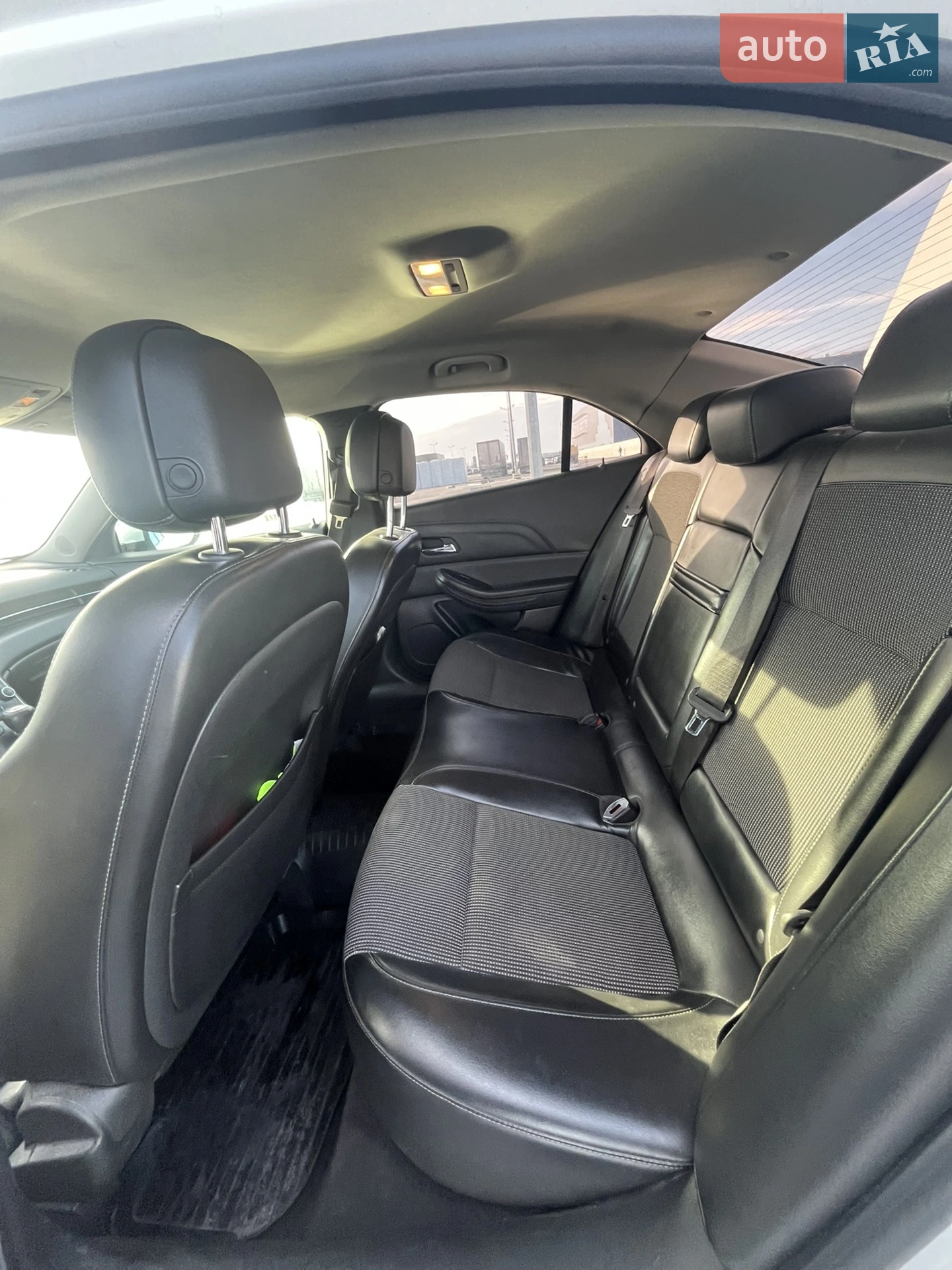 2012 Chevrolet Malibu - мініатюра 17