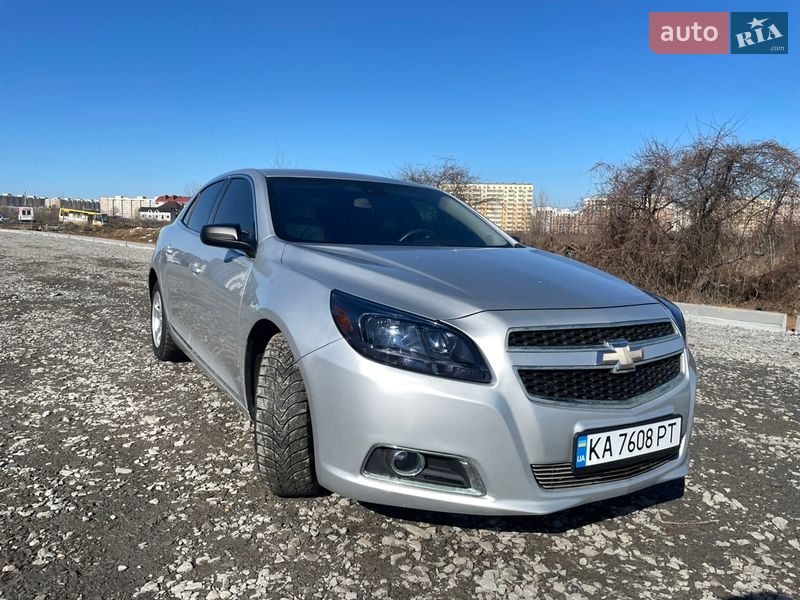 Седан Chevrolet Malibu 2014 в Софиевской Борщаговке