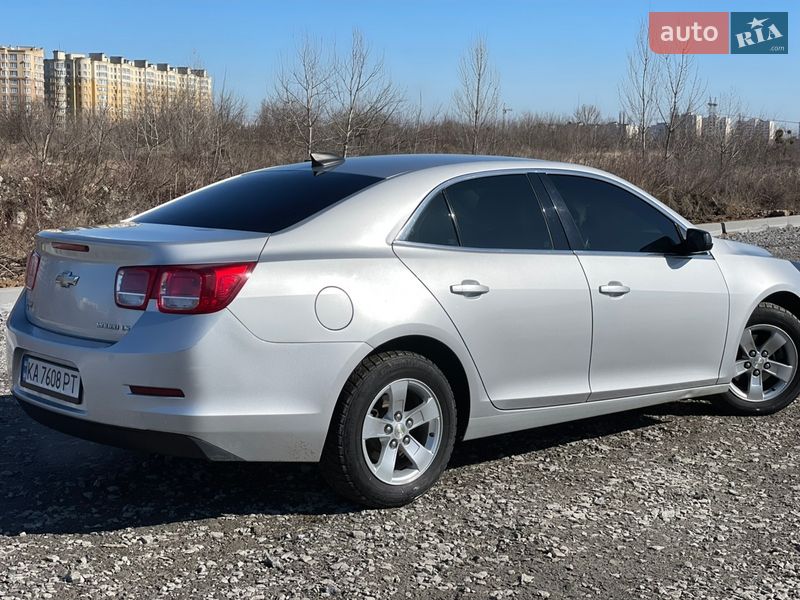 Седан Chevrolet Malibu 2014 в Софиевской Борщаговке