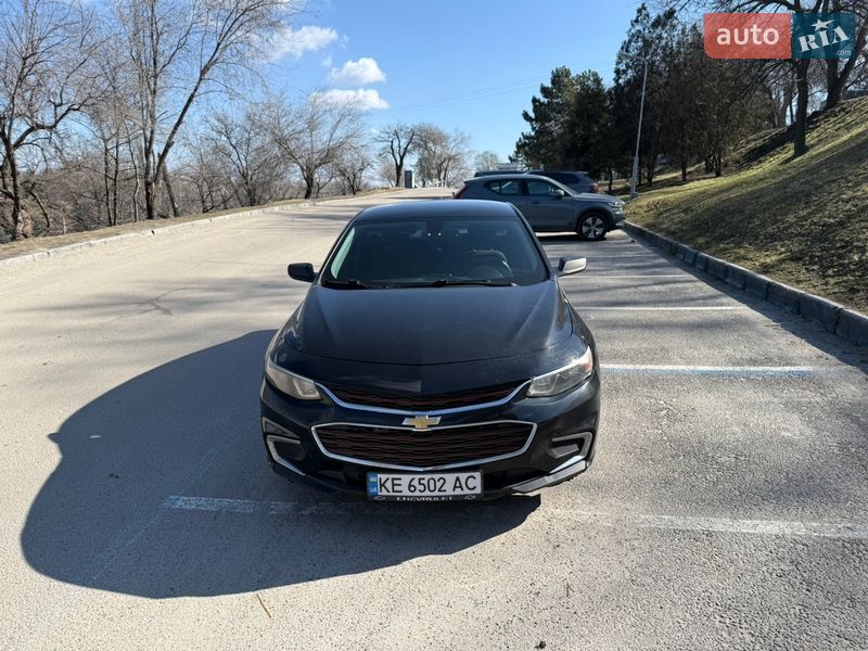 Седан Chevrolet Malibu 2017 в Дніпрі