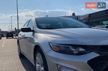 Седан Chevrolet Malibu 2019 в Києві