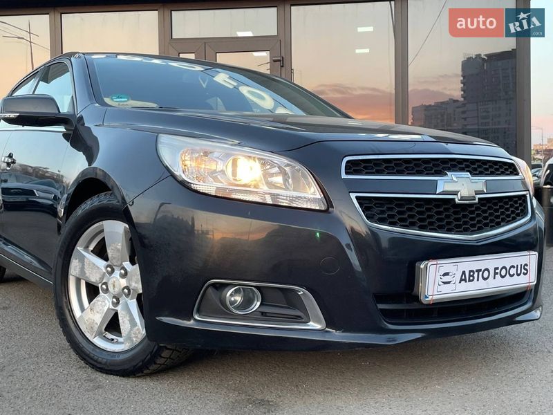 Седан Chevrolet Malibu 2012 в Киеве