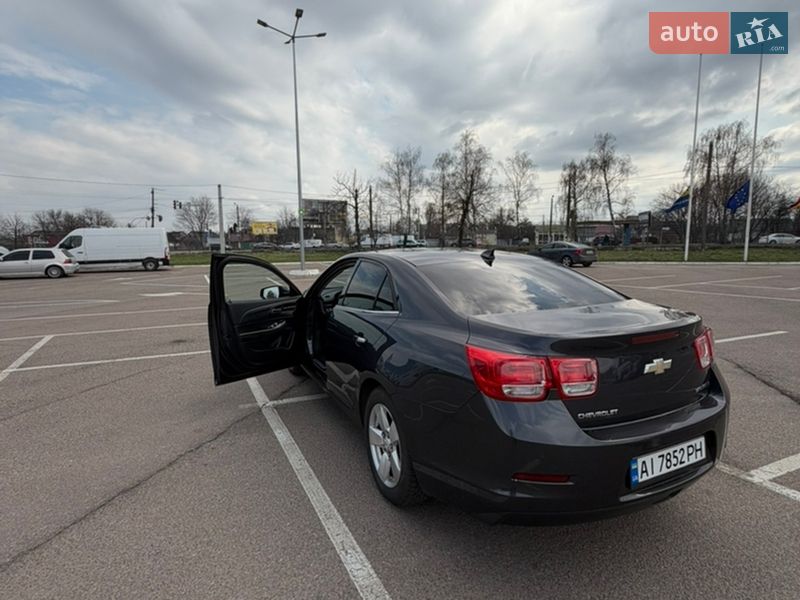 Седан Chevrolet Malibu 2014 в Житомирі
