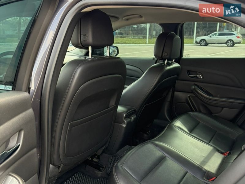 Седан Chevrolet Malibu 2014 в Житомирі