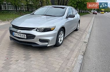 Седан Chevrolet Malibu 2016 в Києві