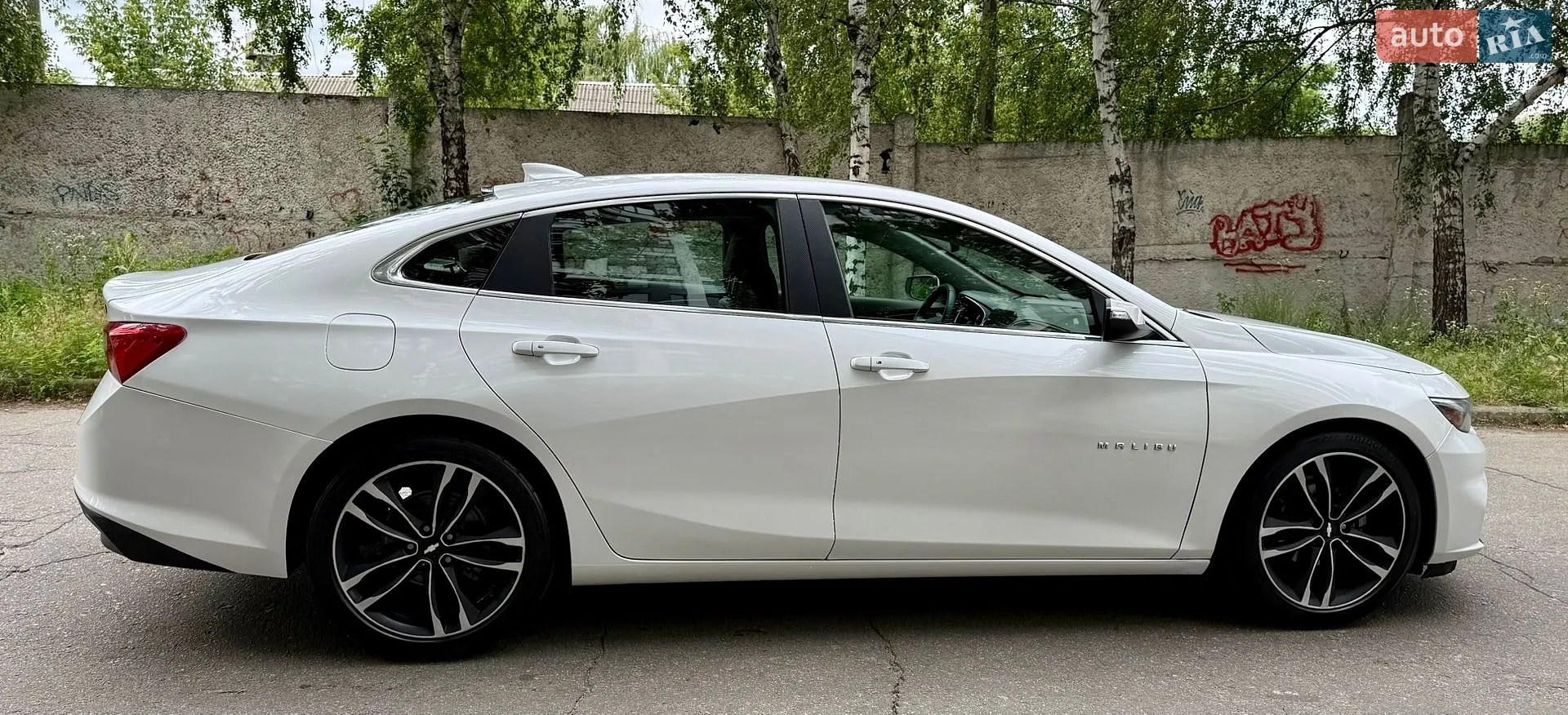 2016 Chevrolet Malibu - мініатюра 17