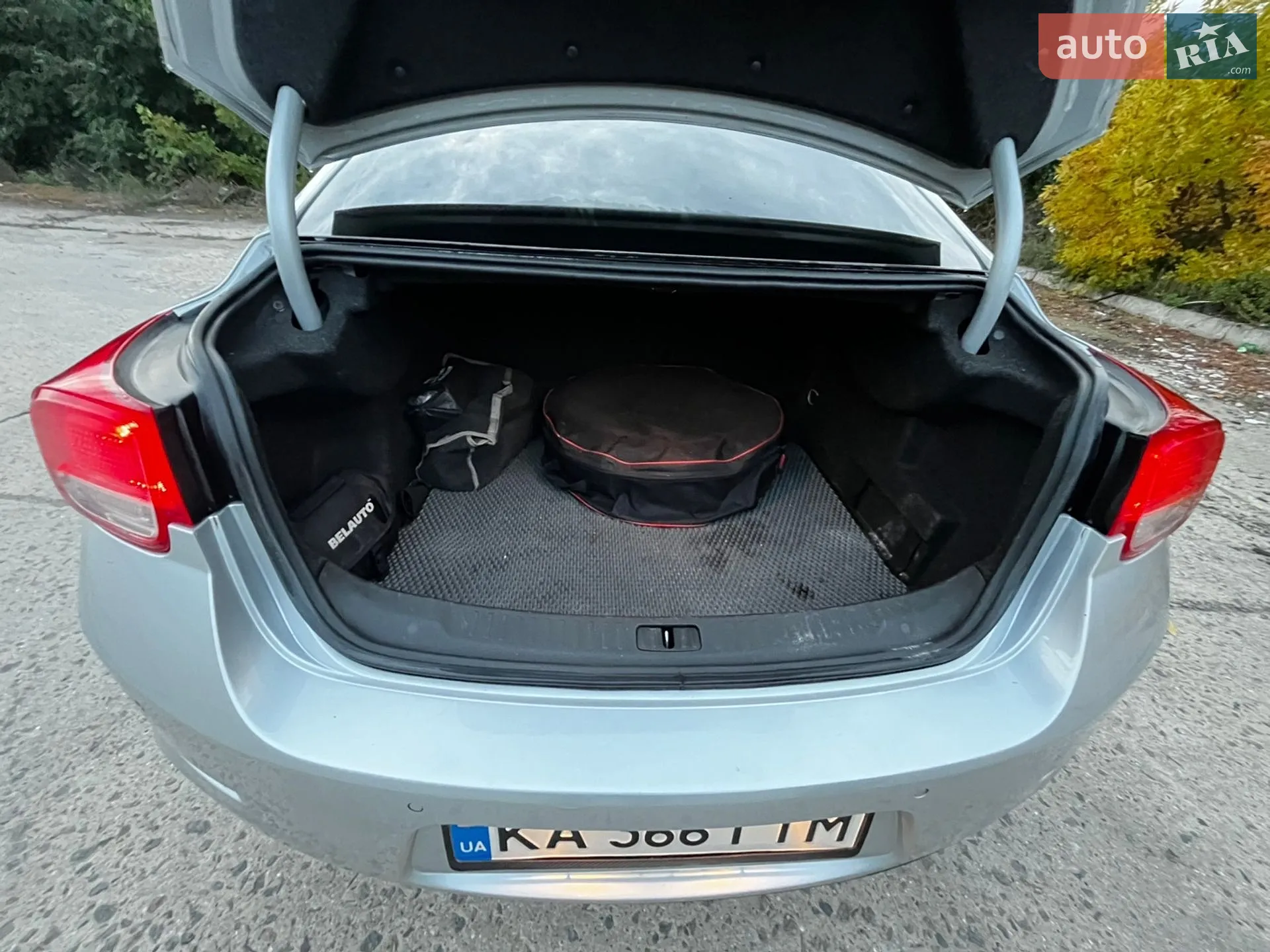 2012 Chevrolet Malibu - мініатюра 22