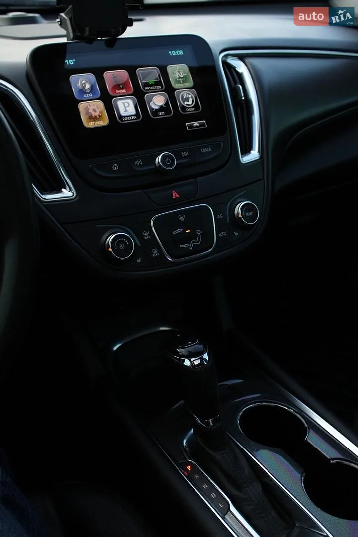 2016 Chevrolet Malibu - мініатюра 19