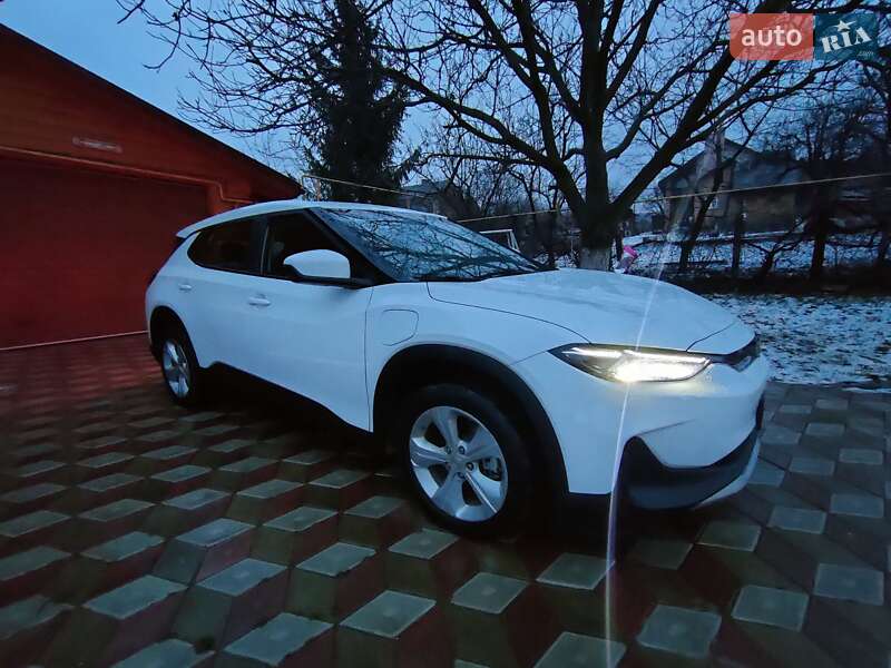 Позашляховик / Кросовер Chevrolet Menlo 2022 в Чернівцях