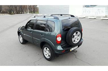 Внедорожник / Кроссовер Chevrolet Niva 2010 в Кременчуге