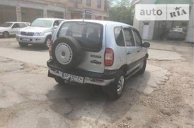 Внедорожник / Кроссовер Chevrolet Niva 2005 в Бердянске