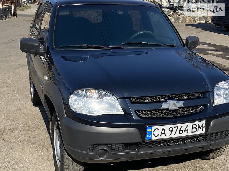 Позашляховик / Кросовер Chevrolet Niva 2015 в Черкасах