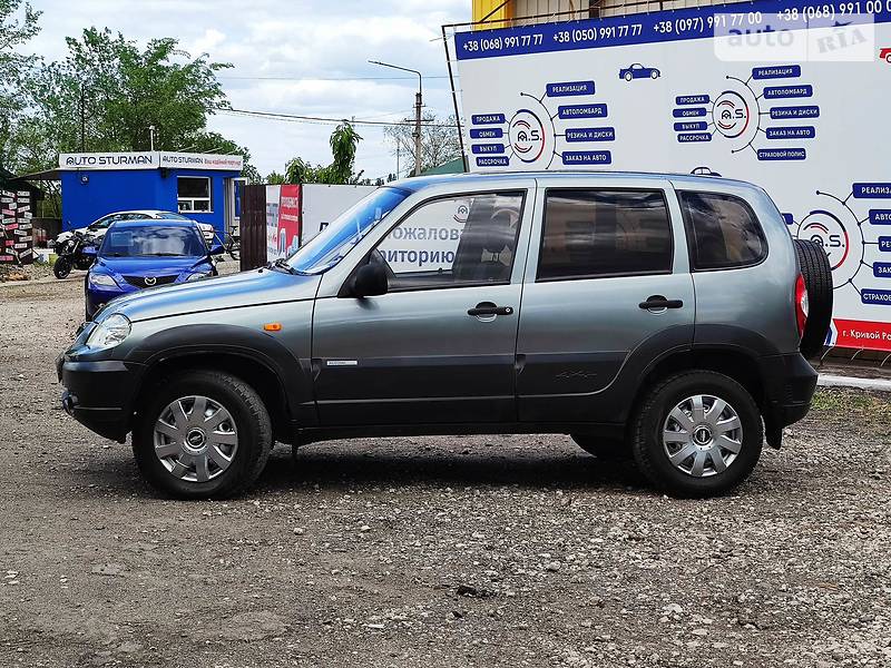 Позашляховик / Кросовер Chevrolet Niva 2012 в Кривому Розі фото 4 Позашляховик / Кросовер Chevrolet Niva 2012 в Кривому Розі