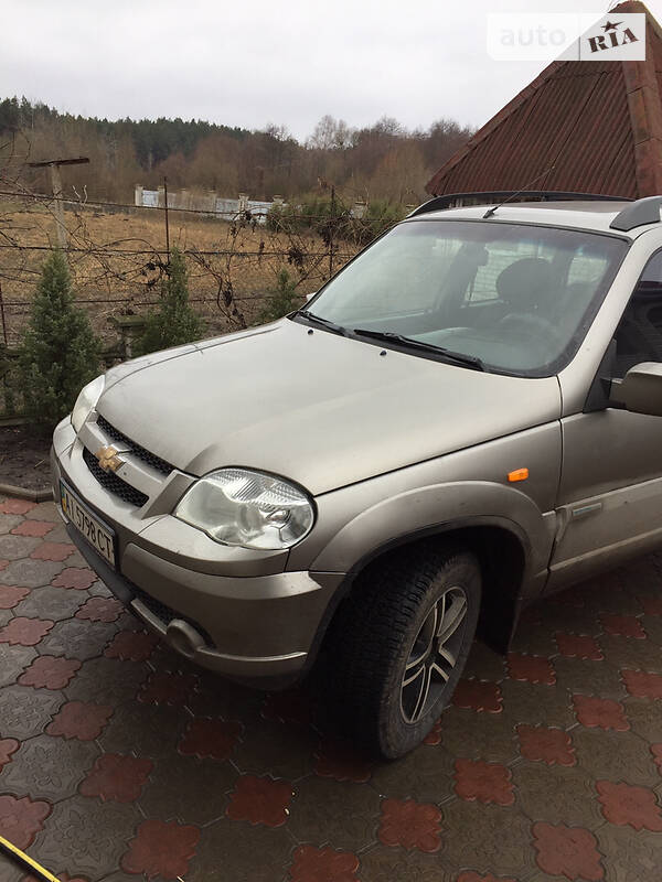 Позашляховик / Кросовер Chevrolet Niva 2011 в Білій Церкві