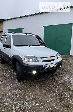 Позашляховик / Кросовер Chevrolet Niva 2019 в Дніпрі