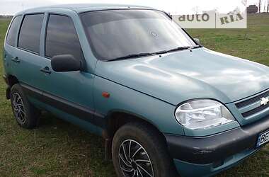 Внедорожник / Кроссовер Chevrolet Niva 2006 в 