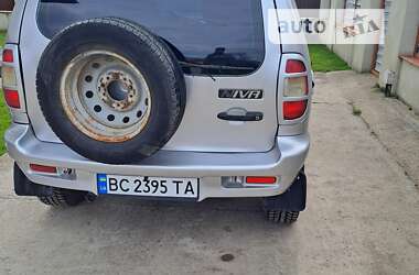 Позашляховик / Кросовер Chevrolet Niva 2005 в Самборі