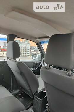 Позашляховик / Кросовер Chevrolet Niva 2018 в Лубнах
