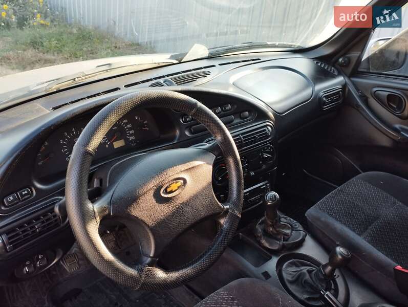 Позашляховик / Кросовер Chevrolet Niva 2007 в Харкові