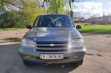 Внедорожник / Кроссовер Chevrolet Niva 2004 в Ахтырке