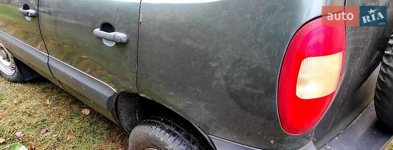 Внедорожник / Кроссовер Chevrolet Niva 2008 в Чернигове фото 6 Внедорожник / Кроссовер Chevrolet Niva 2008 в Чернигове