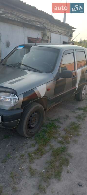 Chevrolet Niva 2005
