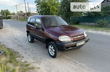 Позашляховик / Кросовер Chevrolet Niva 2005 в Звенигородці