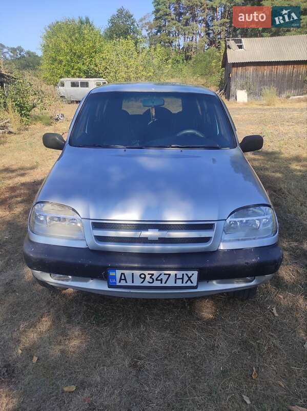 Внедорожник / Кроссовер Chevrolet Niva 2006 в Киеве фото 8 Внедорожник / Кроссовер Chevrolet Niva 2006 в Киеве