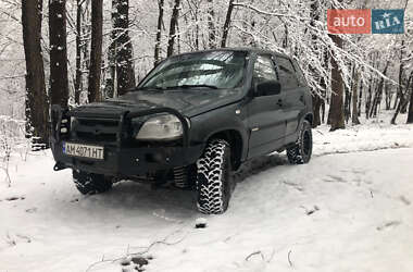 Позашляховик / Кросовер Chevrolet Niva 2013 в Житомирі