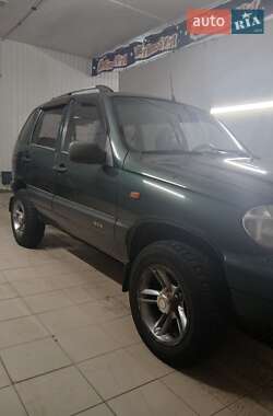 Позашляховик / Кросовер Chevrolet Niva 2005 в Бершаді