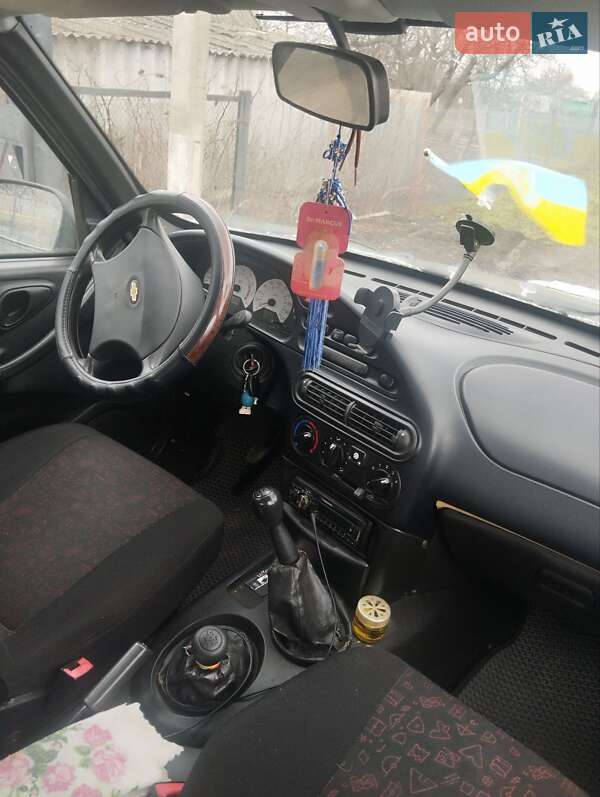 Позашляховик / Кросовер Chevrolet Niva 2006 в Затишші фото 5 Позашляховик / Кросовер Chevrolet Niva 2006 в Затишші