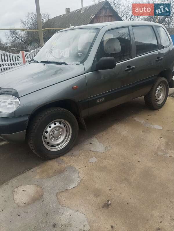 Позашляховик / Кросовер Chevrolet Niva 2006 в Затишші фото 3 Позашляховик / Кросовер Chevrolet Niva 2006 в Затишші