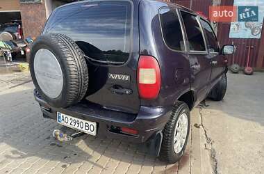 Позашляховик / Кросовер Chevrolet Niva 2005 в Тячеві