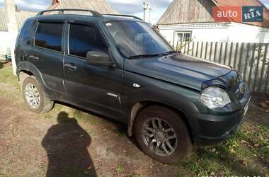 Позашляховик / Кросовер Chevrolet Niva 2012 в Охтирці