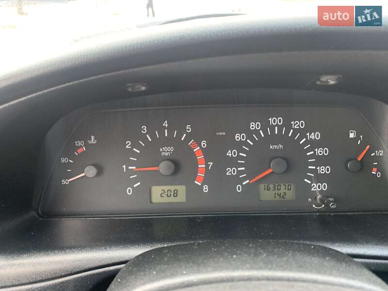 Внедорожник / Кроссовер Chevrolet Niva 2007 в Киеве