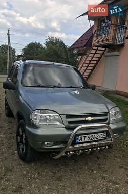 Внедорожник / Кроссовер Chevrolet Niva 2007 в Перегинском