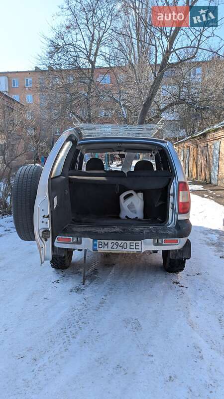 Внедорожник / Кроссовер Chevrolet Niva 2004 в Александрие