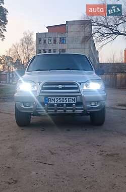 Внедорожник / Кроссовер Chevrolet Niva 2007 в Тростянце