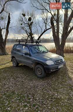 Позашляховик / Кросовер Chevrolet Niva 2007 в Харкові