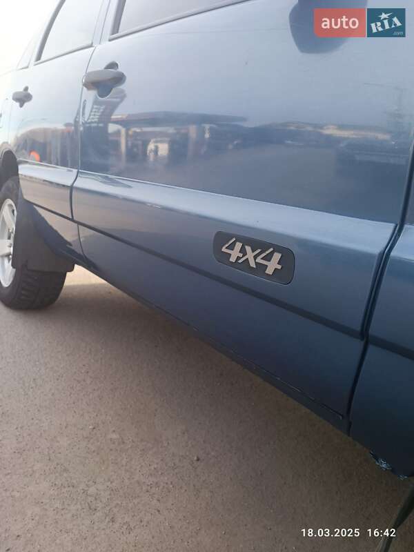 Внедорожник / Кроссовер Chevrolet Niva 2008 в Староконстантинове