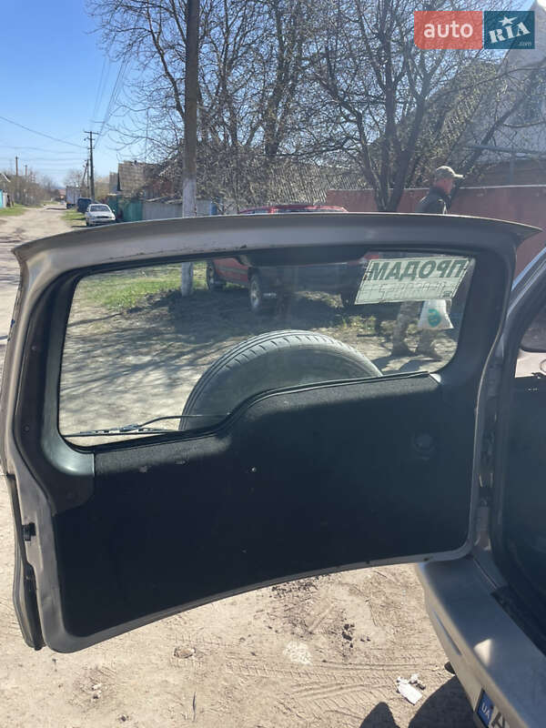 Позашляховик / Кросовер Chevrolet Niva 2004 в Кривому Розі