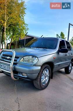 Позашляховик / Кросовер Chevrolet Niva 2006 в Тростянці