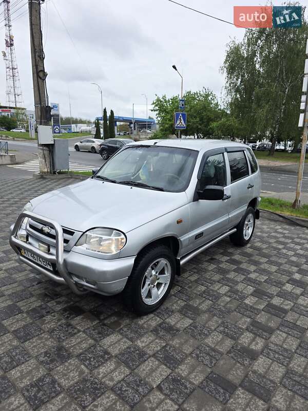 Позашляховик / Кросовер Chevrolet Niva 2007 в Хмельницькому
